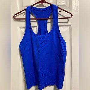 Lululemon tank hardly used